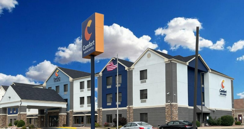 Comfort Inn & Suites Kenosha-Pleasant Prairie Main image