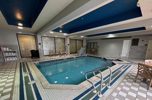 Comfort Inn & Suites Kenosha-Pleasant Prairie image 3